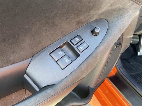 Certified 2024 Nissan Z Performance w/ Heritage Edition image 10