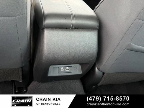 Used 2024 Nissan Altima 2.5 SV FWD image 27