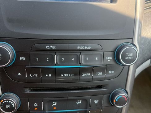 Used 2015 Chevrolet Malibu LS w/ Protection Package image 12