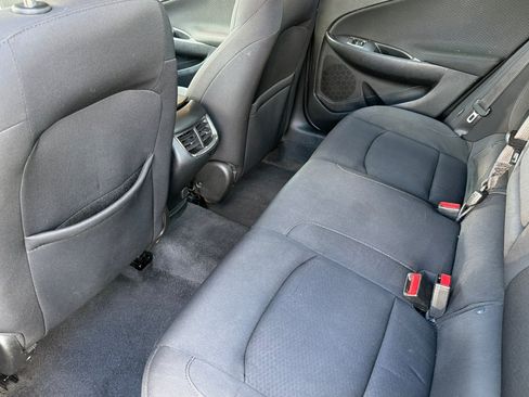 Used 2018 Chevrolet Malibu LT FWD image 13