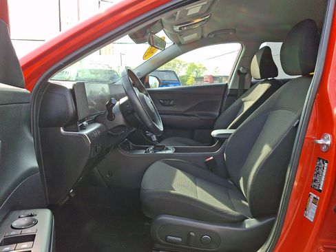 Used 2024 Hyundai Kona SEL AWD/4WD image 14