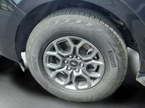 Used 2025 Ford Expedition Active AWD/4WD image 18