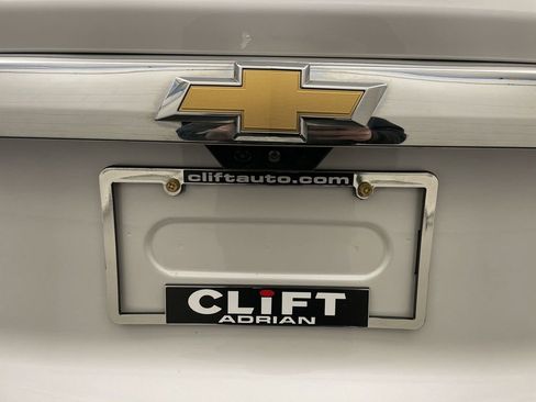 Used 2018 Chevrolet Traverse Premier w/ LPO, 'HIT The Road' Package AWD/4WD image 27