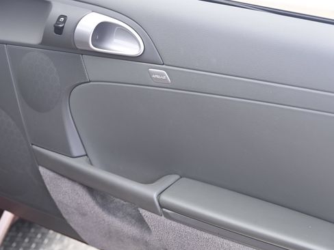 Used 2008 Porsche Cayman RWD image 18