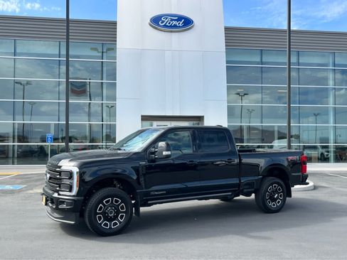 Used 2026 Ford F350 Platinum AWD/4WD image 1