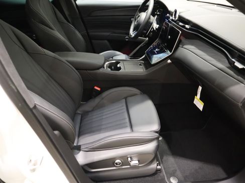 New 2026 Maserati Grecale Modena image 16