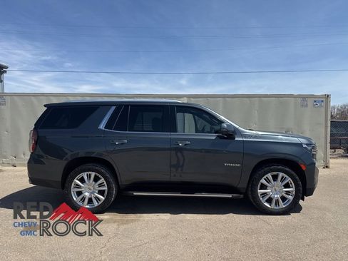 Used 2021 Chevrolet Tahoe High Country AWD/4WD image 14