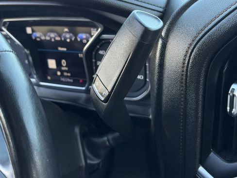 Used 2020 GMC Sierra 1500 AT4 w/ AT4 Premium Package image 19