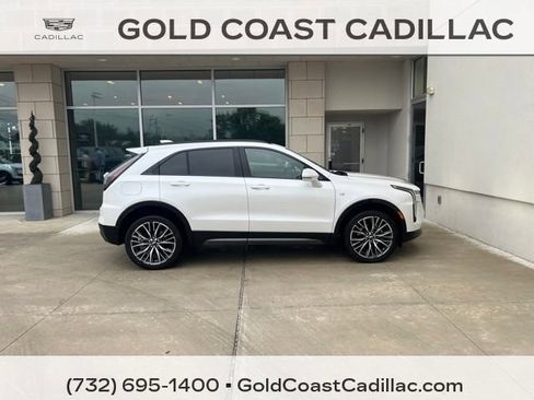 Certified 2024 Cadillac XT4 Sport w/ Cold Weather Package AWD/4WD image 4