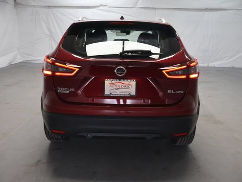 Used 2020 Nissan Rogue Sport SL AWD/4WD image 6