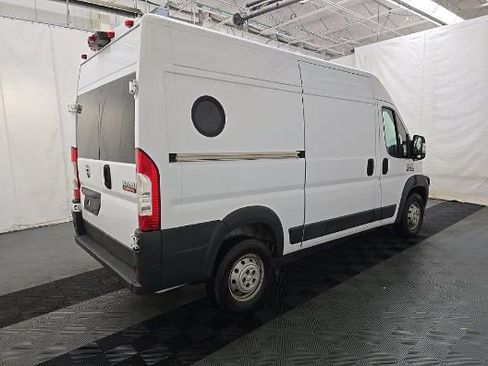 Used 2017 RAM ProMaster 1500 w/ Interior Convenience Group FWD image 3