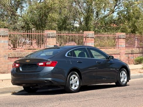 Used 2020 Chevrolet Malibu LS w/ Driver Confidence Package II FWD image 10