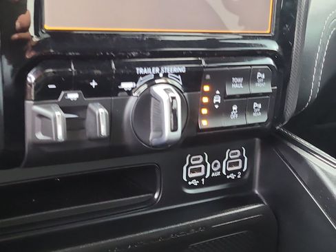 Used 2024 RAM 1500 Limited AWD/4WD image 30