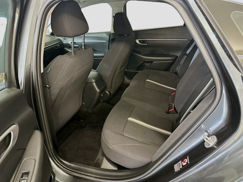 Used 2023 Hyundai Sonata SE FWD image 28