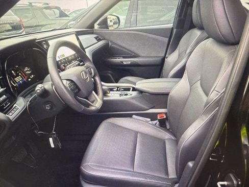 Used 2025 Lexus TX 350 AWD w/ Technology Package image 7