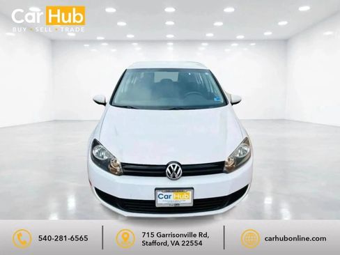 Used 2013 Volkswagen Golf 4-Door FWD image 2