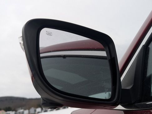 Used 2019 Nissan Rogue SV w/ Sun & Sound Touring Package image 35