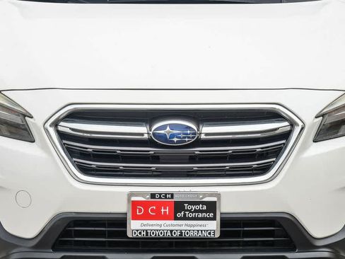 Used 2019 Subaru Outback 2.5i Limited AWD/4WD image 5
