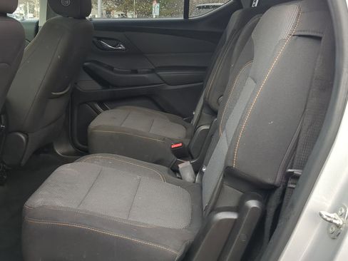 Used 2019 Chevrolet Traverse LT image 25