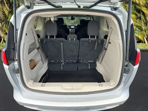 Used 2023 Chrysler Voyager LX FWD image 26