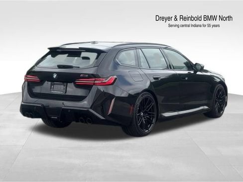 New 2027 BMW M5 Touring AWD/4WD image 7