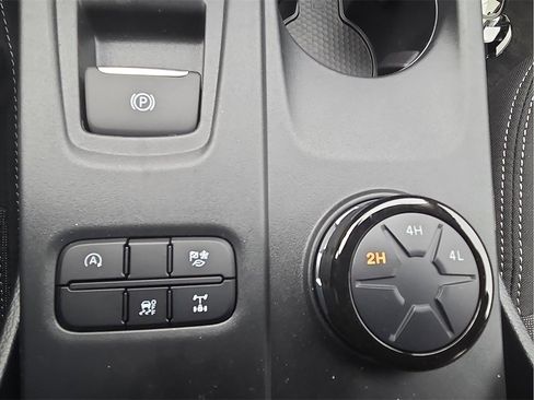 New 2025 Ford Ranger XLT w/ Trailer Tow Package image 17