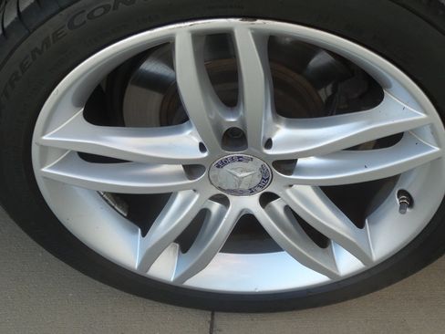 Used 2013 Mercedes-Benz C 250 Sport image 7