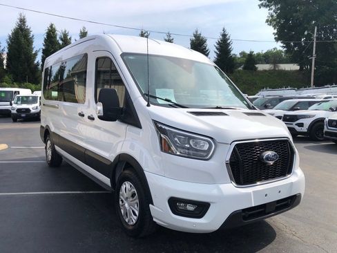 Used 2023 Ford Transit 350 XLT RWD image 9