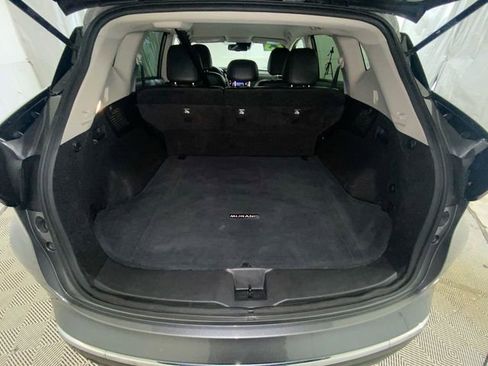 Used 2023 Nissan Murano SV FWD image 12