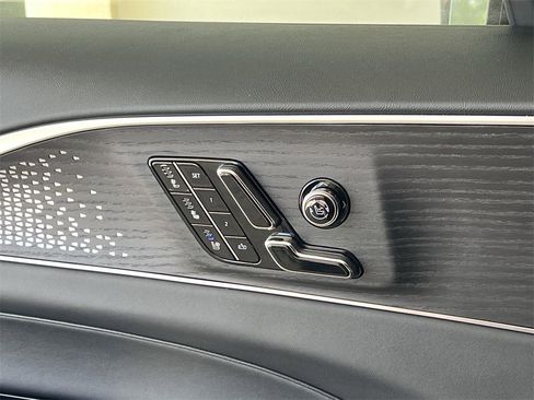 New 2026 Cadillac Lyriq V image 22