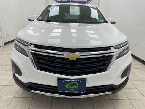 Used 2022 Chevrolet Equinox LT image 18