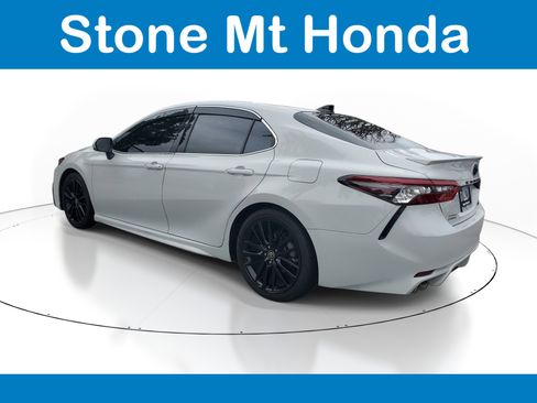 Used 2023 Toyota Camry XSE FWD image 4