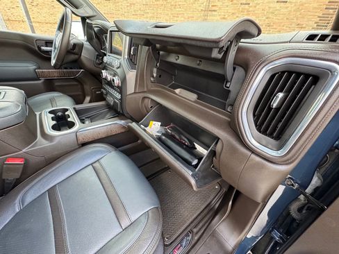 Used 2021 GMC Sierra 1500 Denali image 30