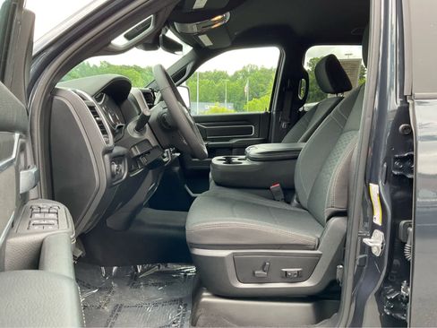 Used 2026 RAM 2500 Big Horn AWD/4WD image 12