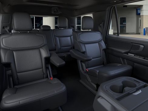 New 2026 Ford Expedition Platinum AWD/4WD image 11