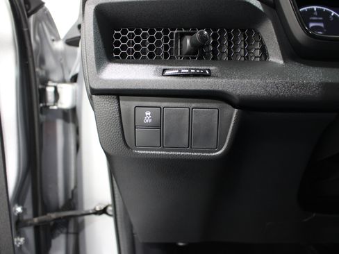 Used 2024 Honda CR-V LX image 8