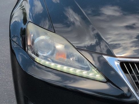 Used 2012 Lexus IS 250 w/ Premium Pkg Value Edition RWD image 10