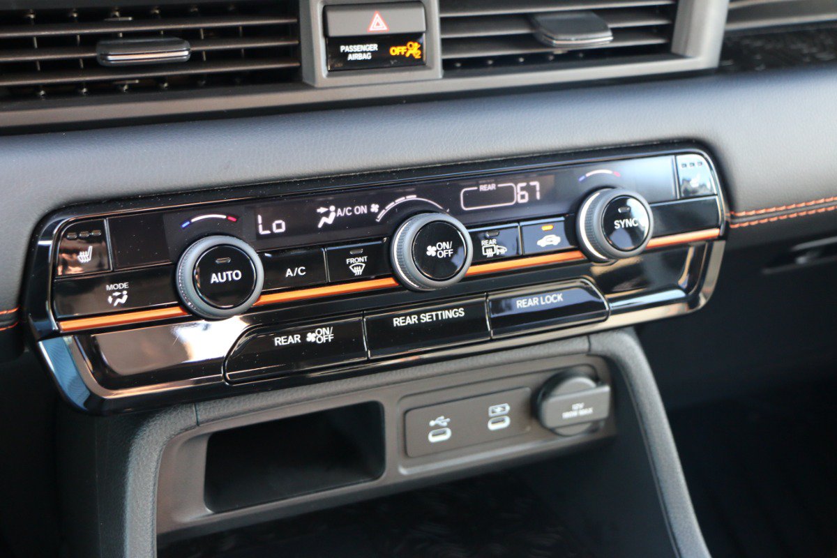Used 2026 Honda Pilot TrailSport image 25