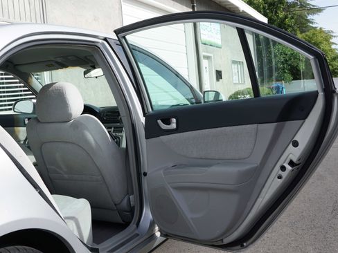 Used 2006 Hyundai Sonata LX image 26
