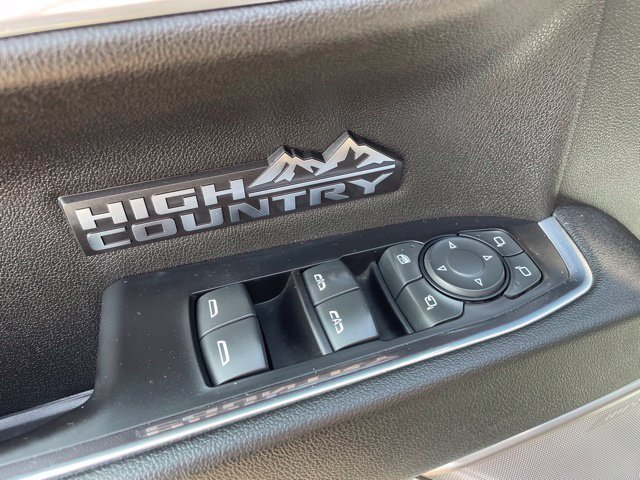 Used 2022 Chevrolet Silverado 1500 High Country w/ Max Trailering Package AWD/4WD image 11