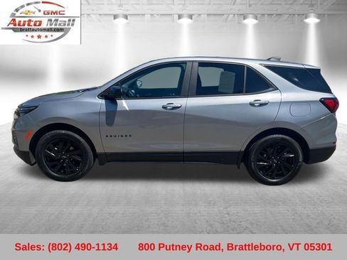 Used 2024 Chevrolet Equinox LS w/ LS Convenience Package AWD/4WD image 2