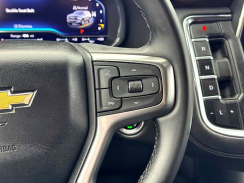 Used 2024 Chevrolet Suburban LT image 26