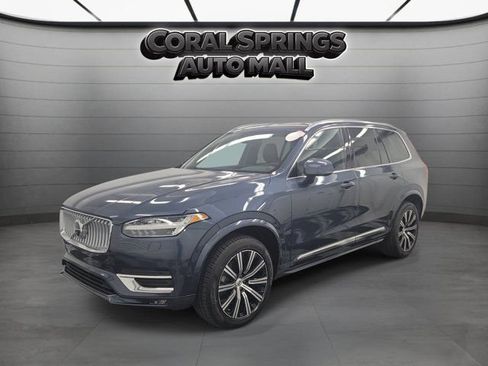 Used 2023 Volvo XC90 B5 Plus w/ Protection Package AWD/4WD image 3