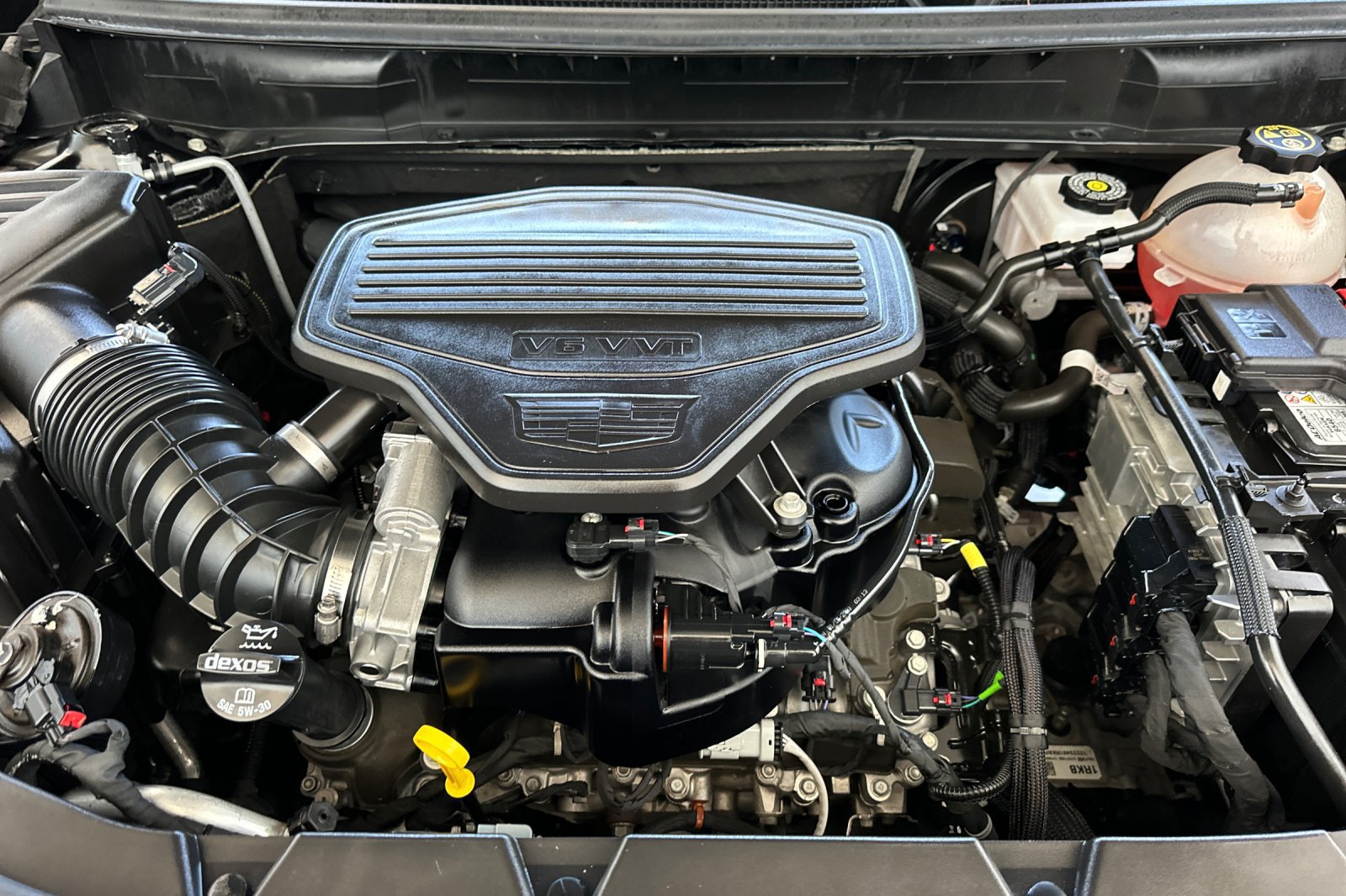 Certified 2023 Cadillac XT5 Premium Luxury FWD image 25