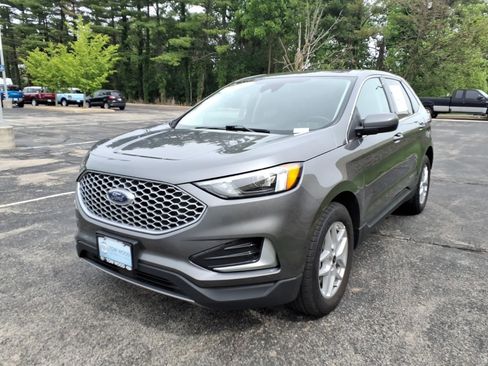 Used 2024 Ford Edge SEL AWD/4WD image 4