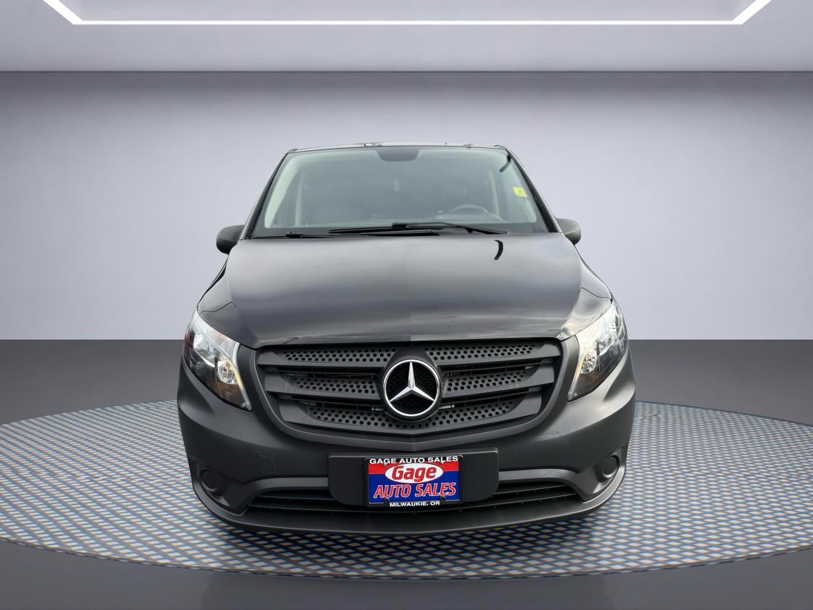 Used 2018 Mercedes-Benz Metris image 9
