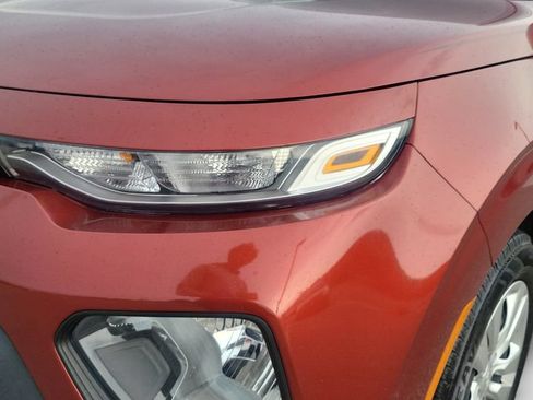 Used 2020 Kia Soul LX FWD image 24