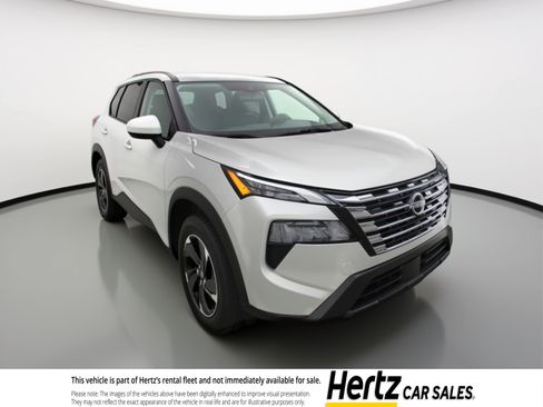 Used 2025 Nissan Rogue SV FWD image 1