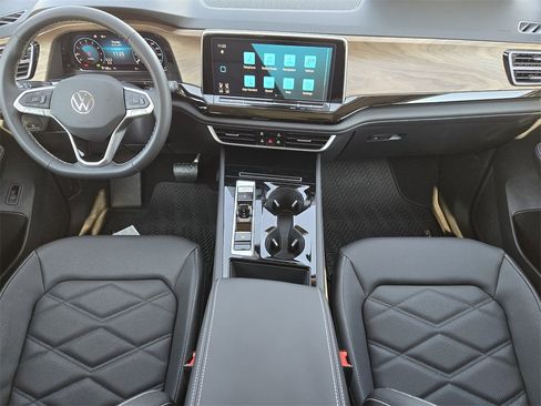 New 2026 Volkswagen Atlas SE image 21