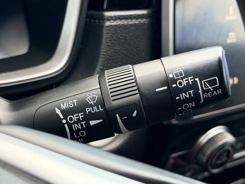 Used 2020 Honda CR-V EX-L image 39